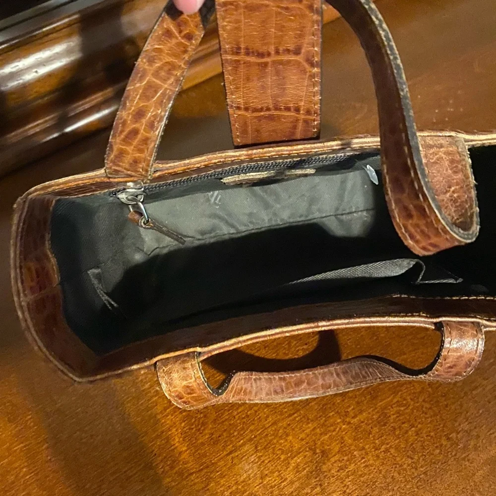 Ralph Lauren - Small wrist brown alligator print purse - gently used condition - Picture 2 of 2